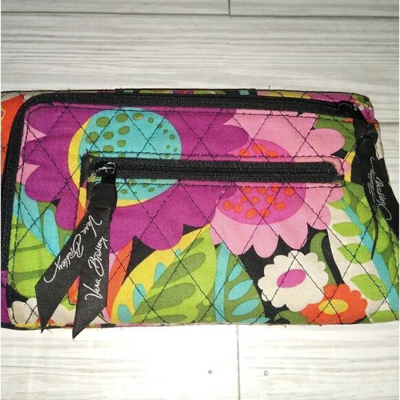 Vera Bradley Euro Wallet Tri-Fold Black with Colorful Flowers Retro Floral - Picture 7 of 9